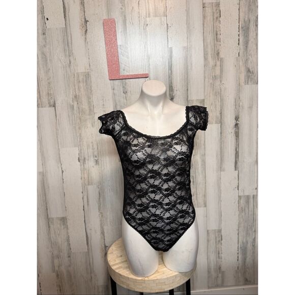 Victoria’s Secret Black Lace Bodysuit Women’s Size Large - Picture 1 of 8